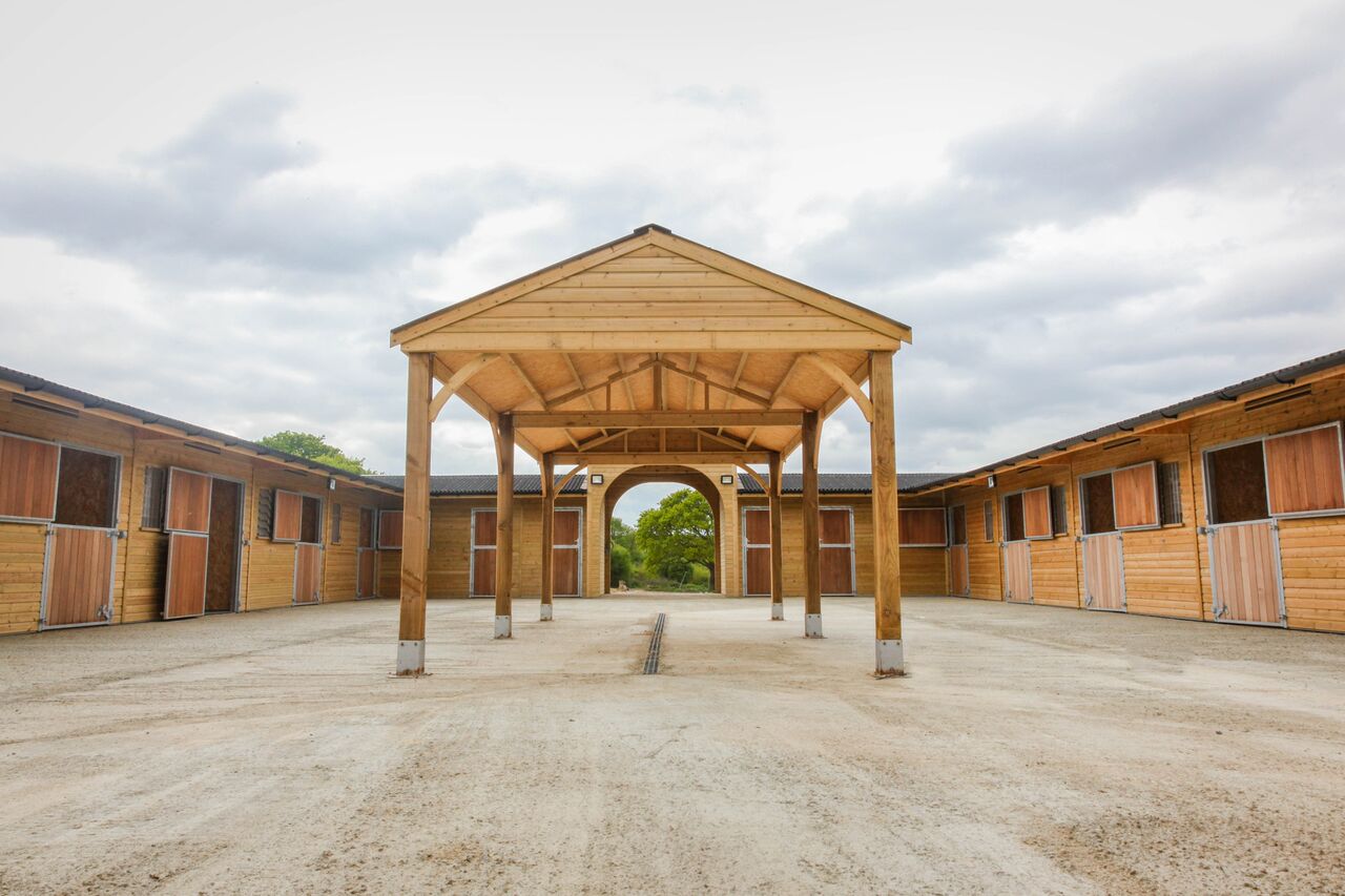 isle-of-wight-livery-yard-the-island-riding-centre